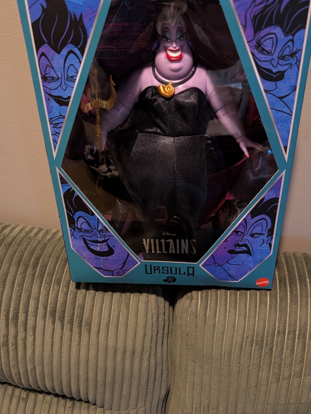Disney Villains Collector Edition Ursula Doll